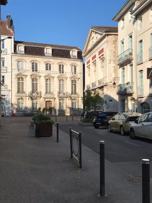 Le Notre Dame - Ma Cabotte Leilighet Bourg-en-Bresse Eksteriør bilde